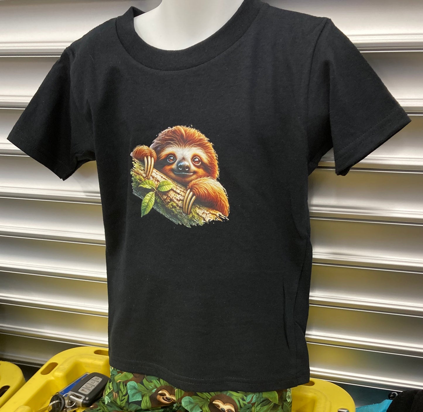 Sloth - Short Sleeve Kid’s cotton T-Shirt, black