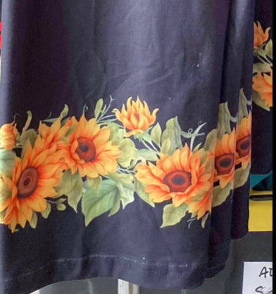 Sunflowers - Adult Yoga Band Pocket Capris