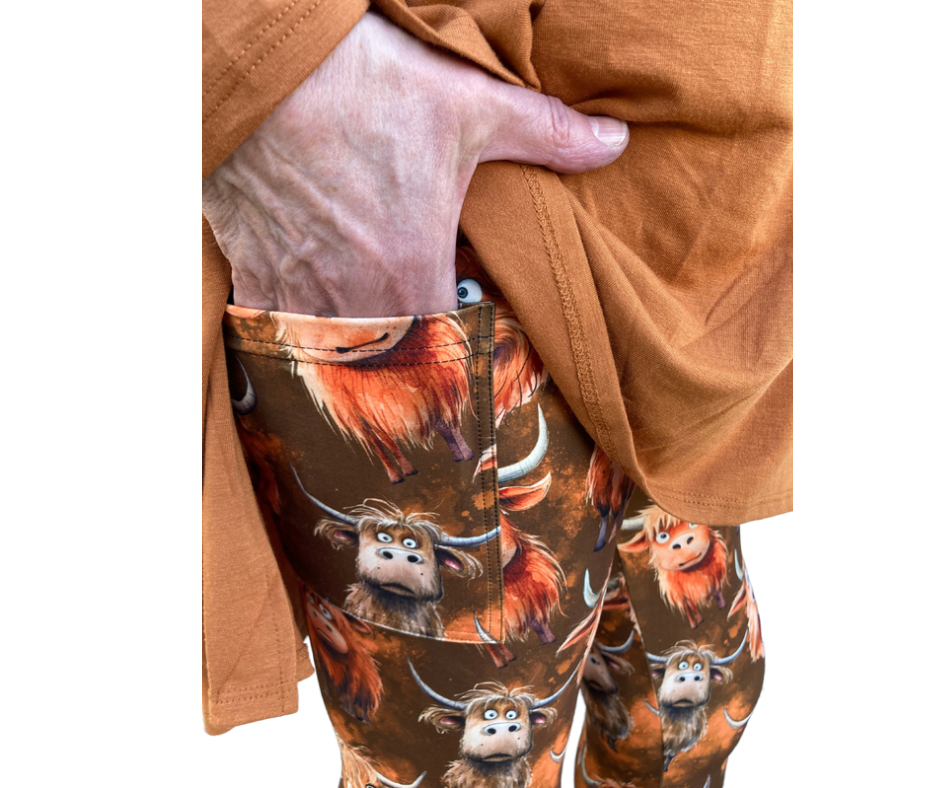 Highland Cow - Adult Yoga Band Pocket Leggings